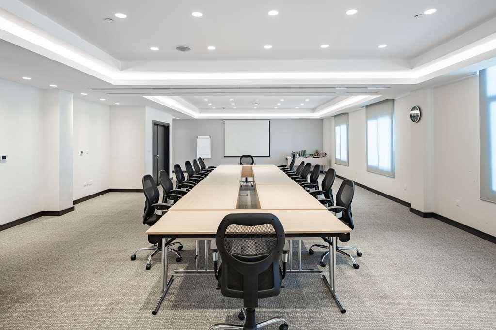Park Inn By Radisson Jubail Industrial City Facilități foto